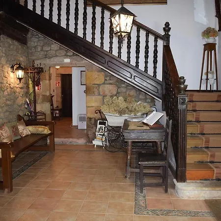 La Bodega De Casona De Linares Selaya